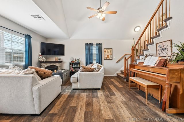 5154 S 34th West Avenue, Tulsa, OK 74107