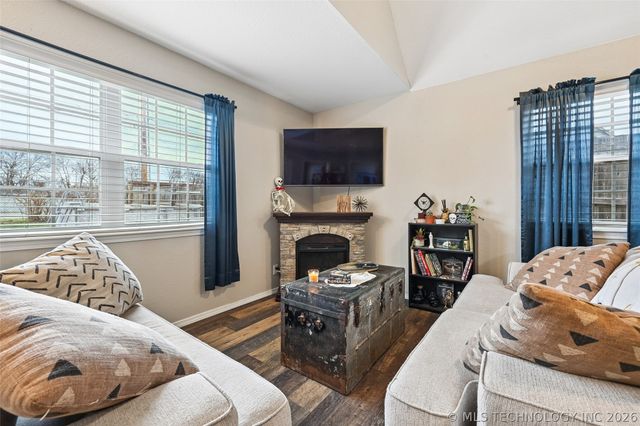 5154 S 34th West Avenue, Tulsa, OK 74107