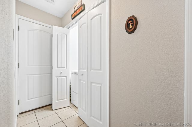 5154 S 34th West Avenue, Tulsa, OK 74107