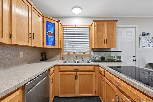 5154 S 34th West Avenue, Tulsa, OK 74107