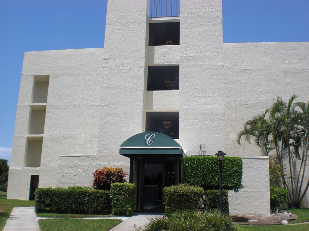 4119 61ST AVENUE TERRACE W 404, Bradenton, FL 34210