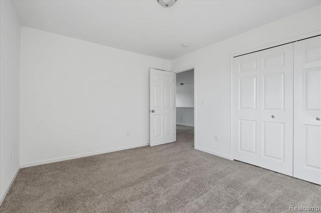 8249 Starina Court, Brighton, MI 48116