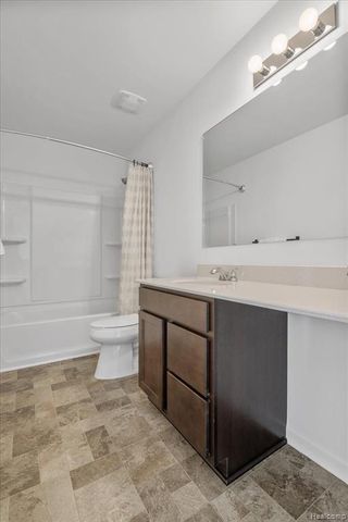 8249 Starina Court, Brighton, MI 48116