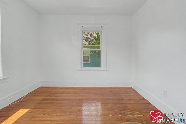 31 Smith Street, West Haven, CT 06516
