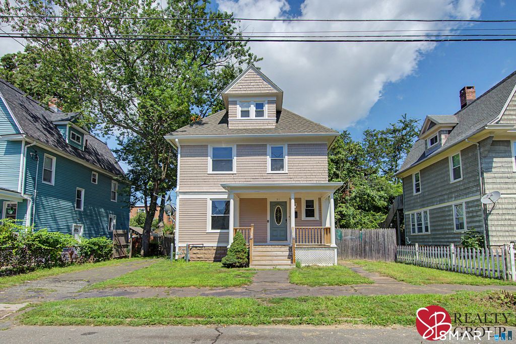 31 Smith Street, West Haven, CT 06516