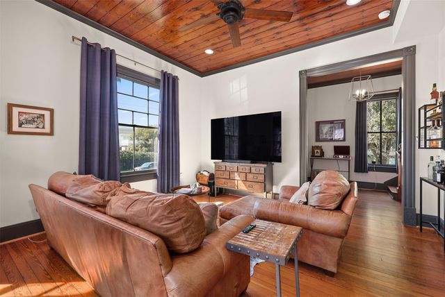 1714 31st Street, Galveston, TX 77550