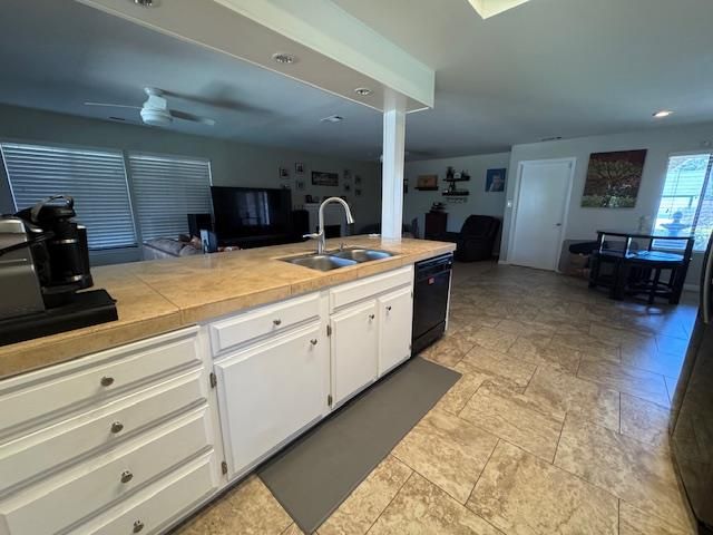 7039 Bridgeport Cir, Stockton, CA 95207