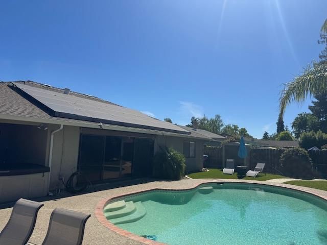 7039 Bridgeport Cir, Stockton, CA 95207