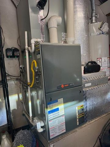 7039 Bridgeport Cir, Stockton, CA 95207