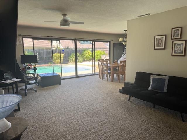 7039 Bridgeport Cir, Stockton, CA 95207