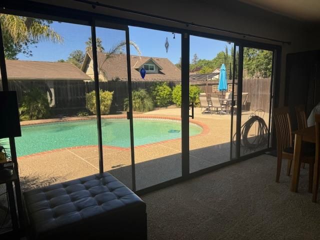 7039 Bridgeport Cir, Stockton, CA 95207