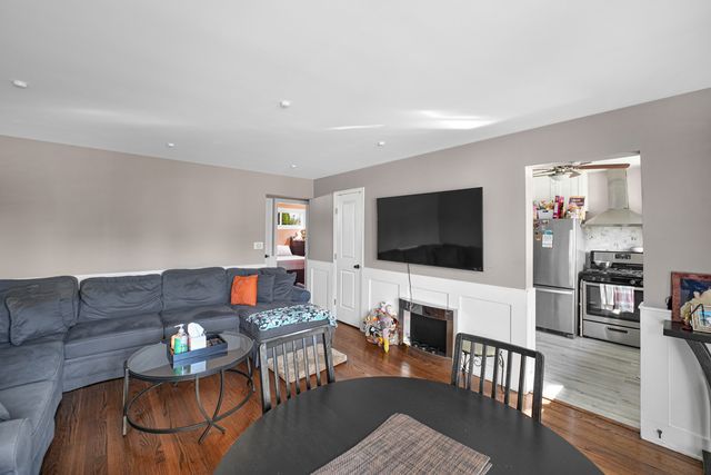 3109 Wilcox Avenue, Bellwood, IL 60104