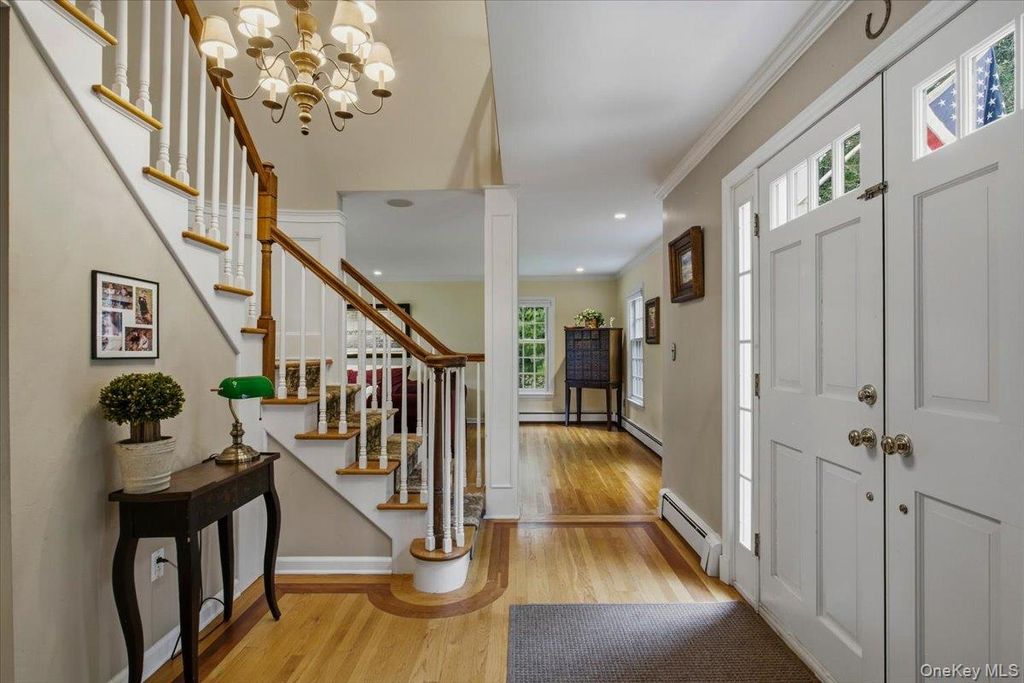 20 Hitching Post Lane, Chappaqua, NY 10514 — photo 4