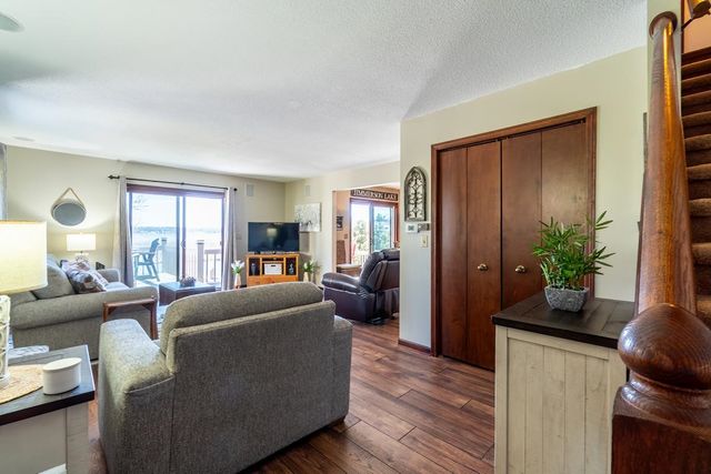 195 Lane 230a Jimmerson Lk, Angola, IN 46703