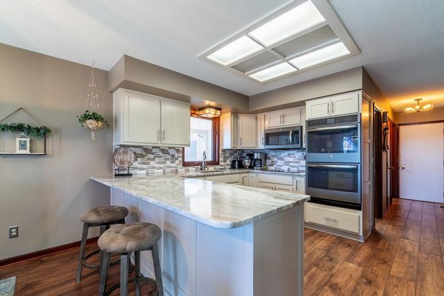 195 Lane 230a Jimmerson Lk, Angola, IN 46703