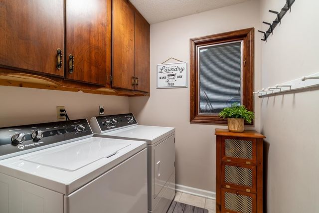 195 Lane 230a Jimmerson Lk, Angola, IN 46703