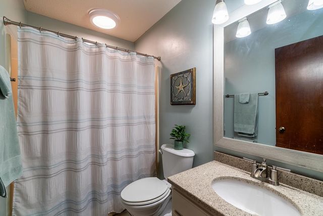 195 Lane 230a Jimmerson Lk, Angola, IN 46703