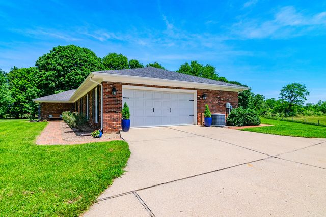 3095 Old Maysville Road, Mt Sterling, KY 40353