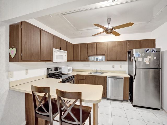 865 NW 29th Avenue A, Delray Beach, FL 33445
