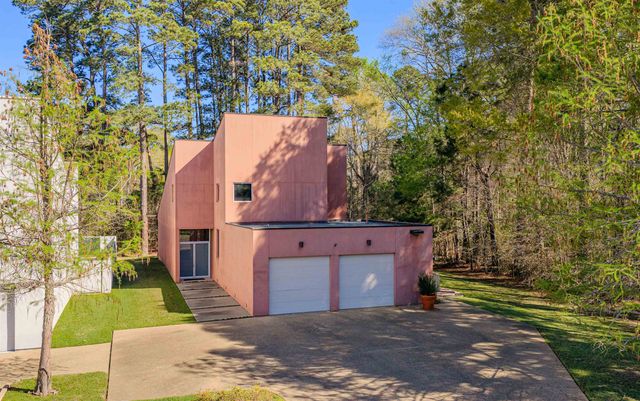 2 Flagstick Park, Longview, TX 75602