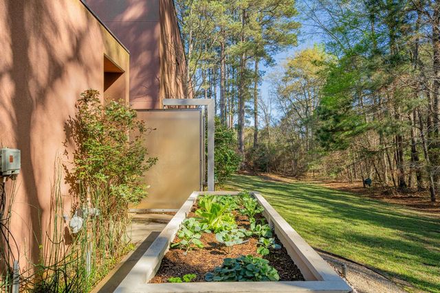 2 Flagstick Park, Longview, TX 75602