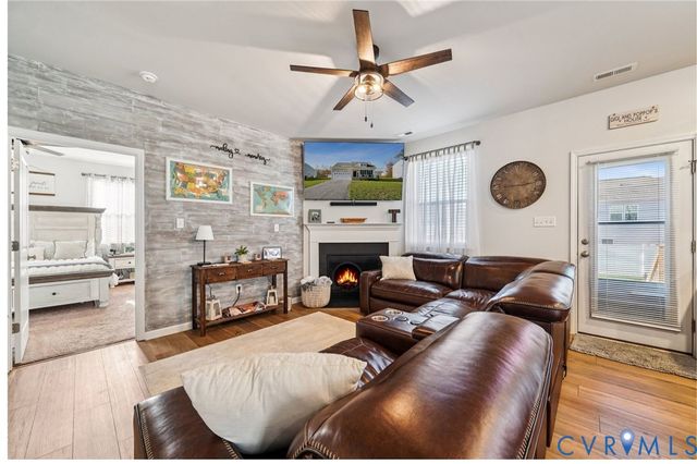 243 Bellevue Cir, Aylett, VA 23009