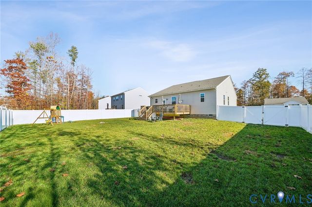 243 Bellevue Cir, Aylett, VA 23009