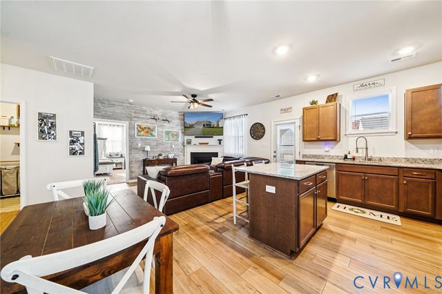 243 Bellevue Cir, Aylett, VA 23009