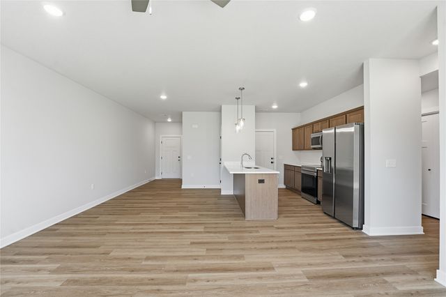 231 NW Waverly Drive, Waukee, IA 50263