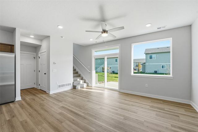 231 NW Waverly Drive, Waukee, IA 50263