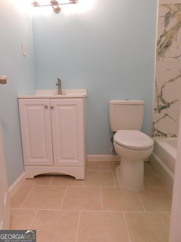 6740 Cambridge Drive, Rex, GA 30273