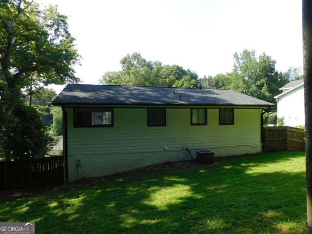 6740 Cambridge Drive, Rex, GA 30273