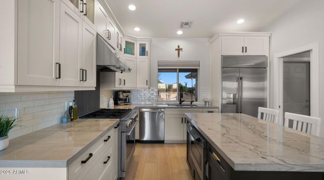 5770 E 22nd Avenue, Apache Junction, AZ 85119