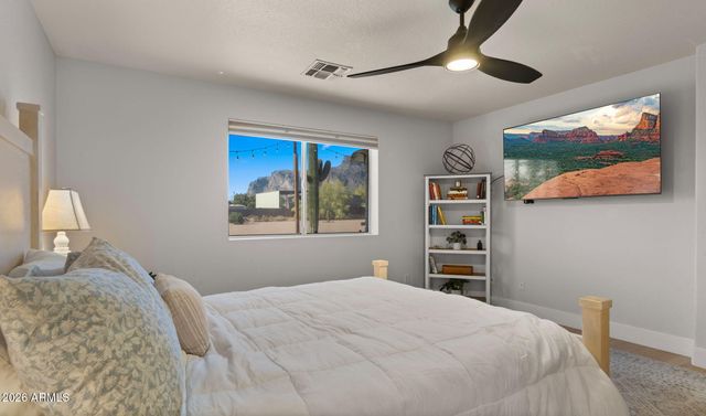 5770 E 22nd Avenue, Apache Junction, AZ 85119