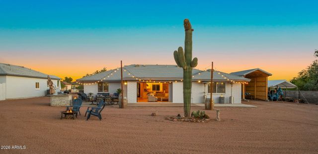 5770 E 22nd Avenue, Apache Junction, AZ 85119