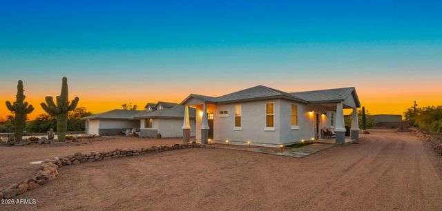 5770 E 22nd Avenue, Apache Junction, AZ 85119