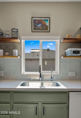 5770 E 22nd Avenue, Apache Junction, AZ 85119