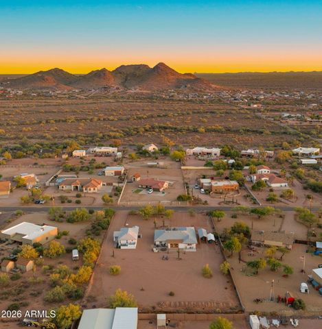5770 E 22nd Avenue, Apache Junction, AZ 85119