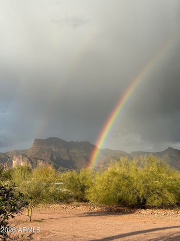 5770 E 22nd Avenue, Apache Junction, AZ 85119