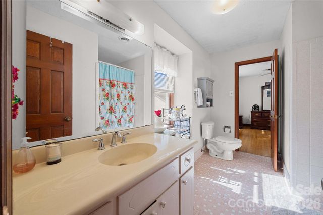 1379 Oakdale Road, Rock Hill, SC 29730