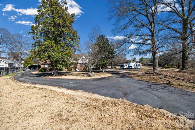 1379 Oakdale Road, Rock Hill, SC 29730