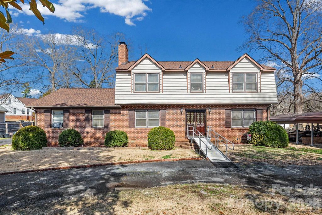 1379 Oakdale Road, Rock Hill, SC 29730