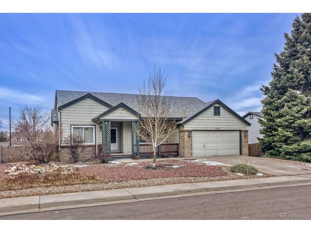 1910 Baldwin Park Rd, Castle Rock, CO 80104