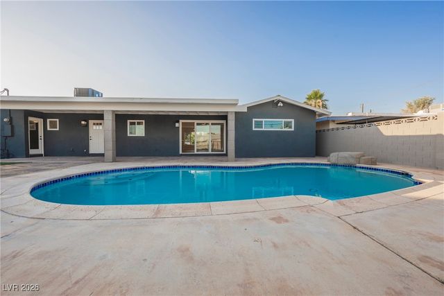 617 6th Street, Boulder City, NV 89005