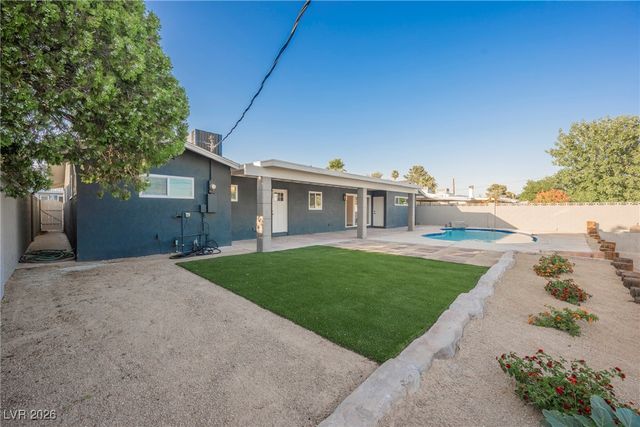 617 6th Street, Boulder City, NV 89005