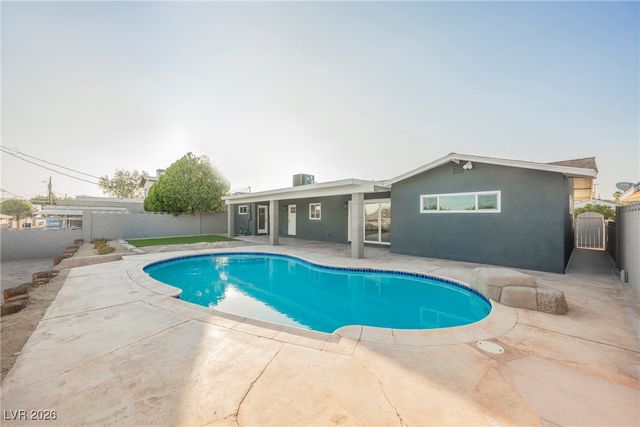617 6th Street, Boulder City, NV 89005