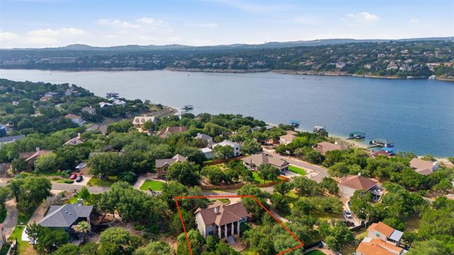 700 Augusta CIR N, Point Venture, TX 78645