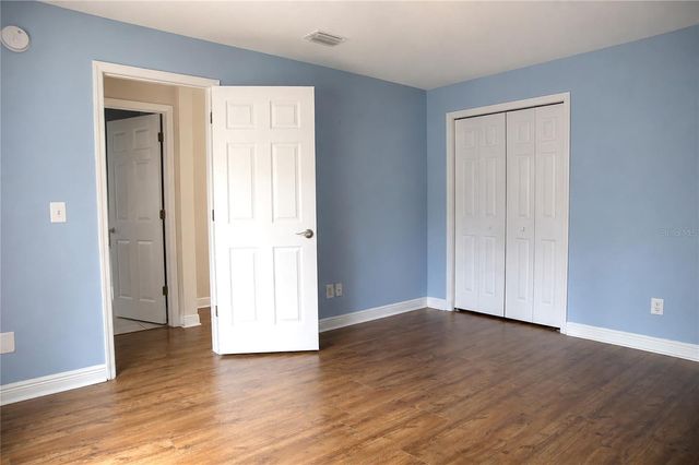 5622 GLENCREST BOULEVARD, Tampa, FL 33625