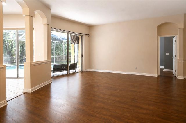 5622 GLENCREST BOULEVARD, Tampa, FL 33625