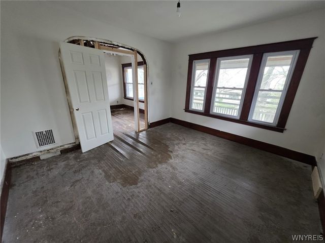 543 25th Street, Niagara Falls, NY 14301